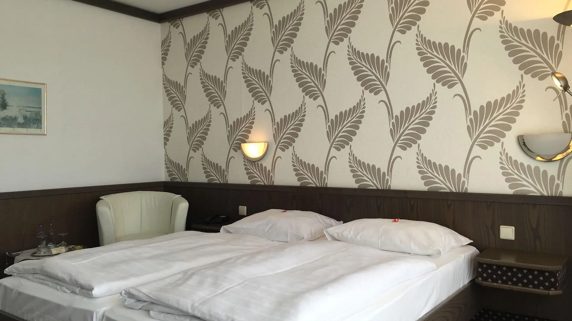 ***  Terminal Hotel Koeln Германия