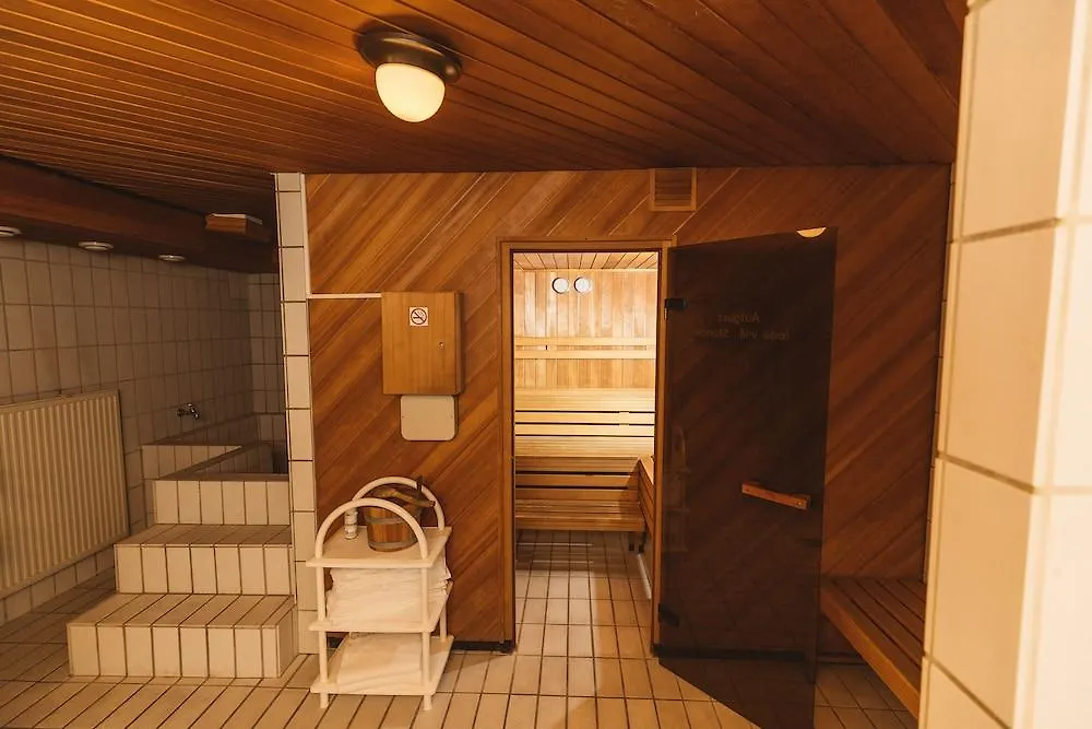Terminal Hotel Koeln 3*, Кёльн