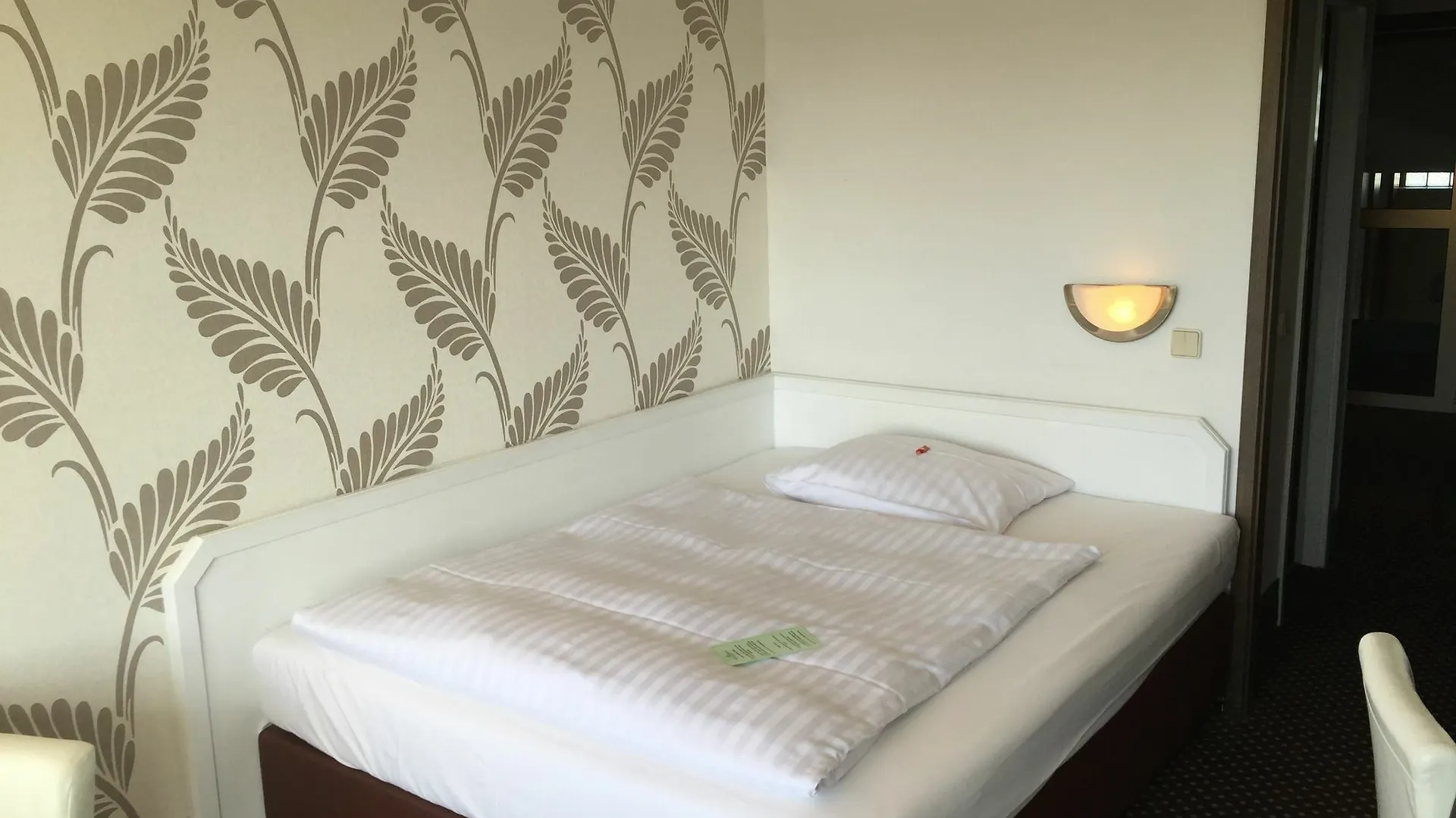 Terminal Hotel Koeln  Кёльн